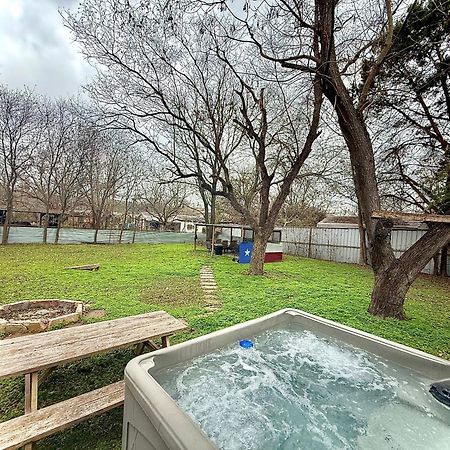 Canyon Lake River House Retreat-Location With Hot Tub Exterior foto