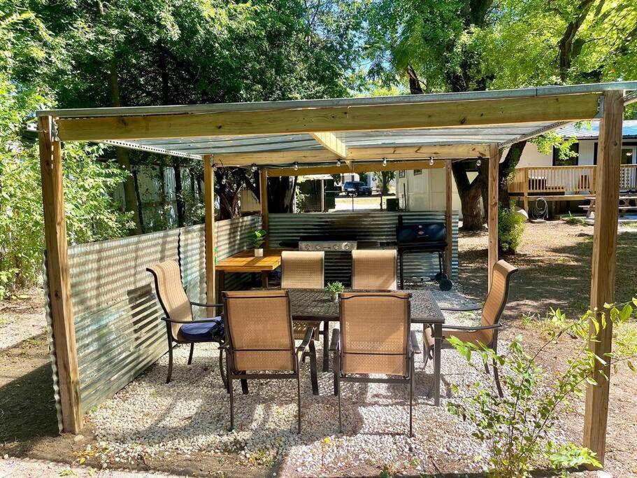 Canyon Lake River House Retreat-Location With Hot Tub Exterior foto